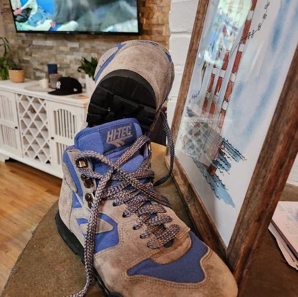 1990s vintage hitec lady lite II's hiking boots - Picture 2 of 3